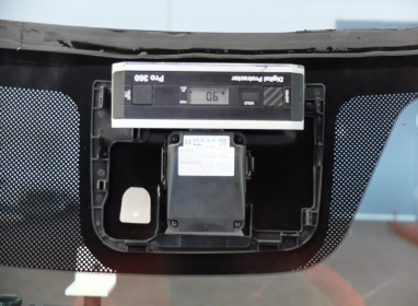 <b>IIHS研讨显示未校准的前置摄像头存在风险</b>