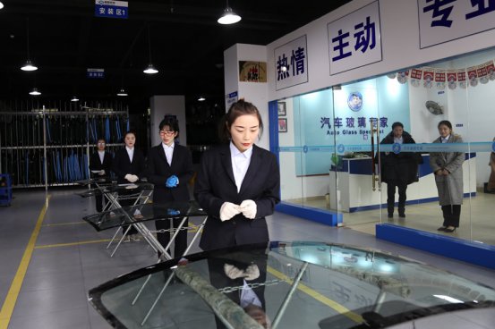 福耀汽车玻璃员工技能培训