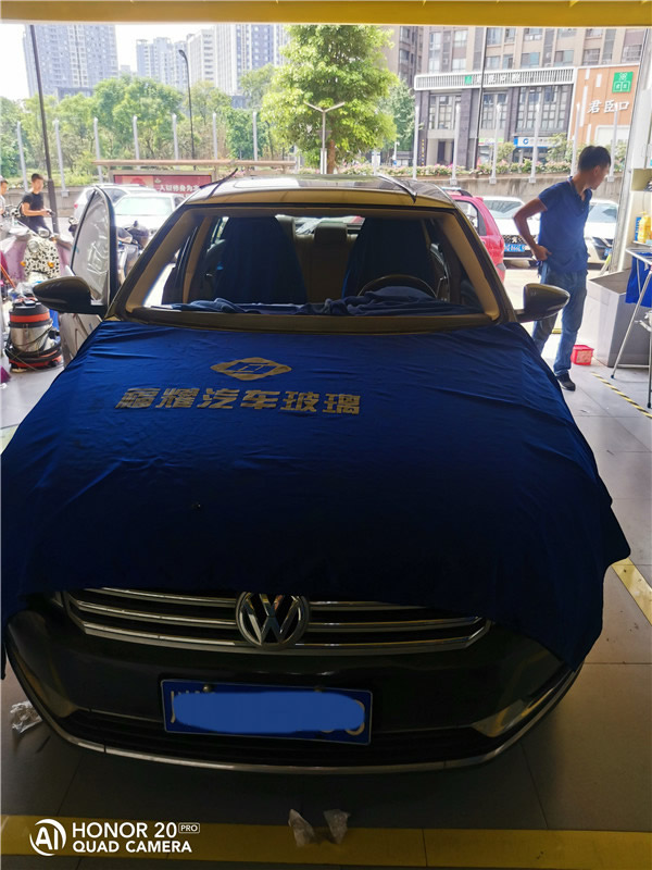 上海大众挡风玻璃更换