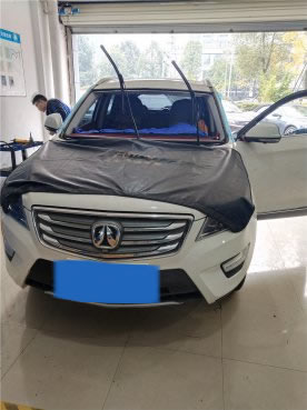 <b>北汽威旺S50前挡玻璃更换--成都福耀玻璃羊犀店</b>