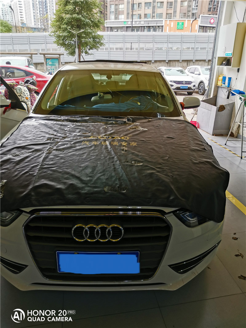 奥迪A4L前挡风玻璃修复
