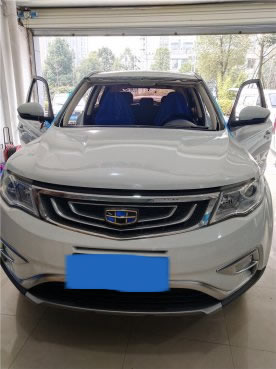 <b>吉利博越前档玻璃更换以及前档玻璃贴膜</b>