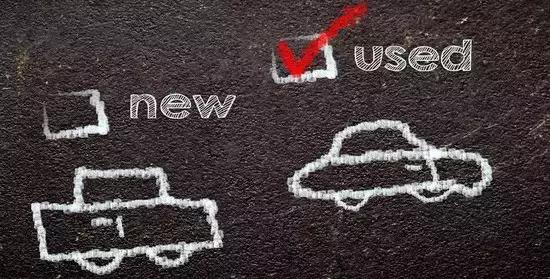 <b>为什么聪明的人都买二手车？他们居然这么说的</b>