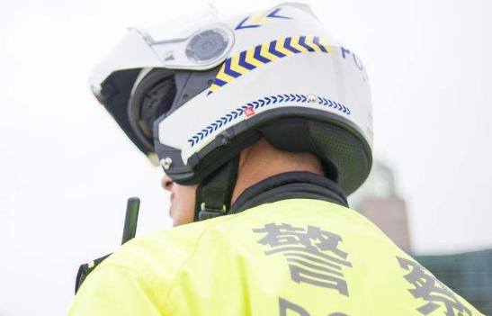 交警：这几种行为不再扣分改为罚款，网友：罚款高的吓人！