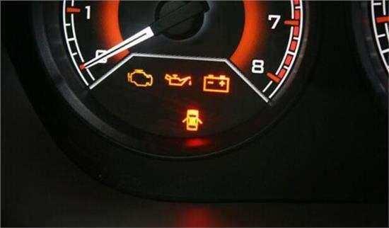 用车五大禁忌，尤其是新手司机，快收藏