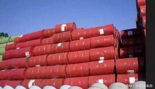 已经废弃的机油，4S店为什么还当成宝一样攒起来？