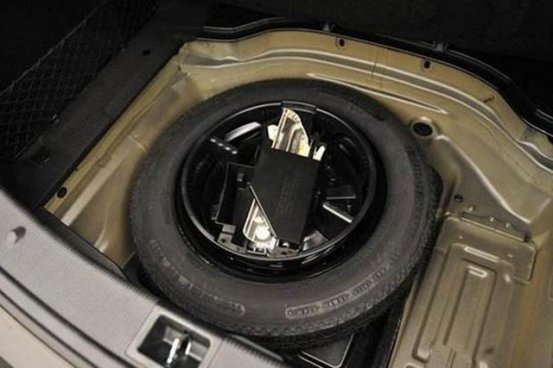 老司机告诉你，为什么备胎都不是全尺寸，看了原因全明白