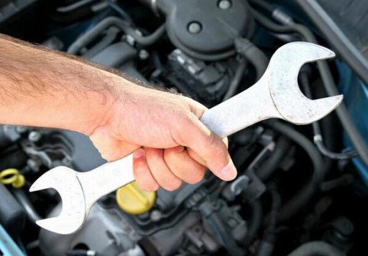 <b>汽车保养要抓住两个重要时期，保养好了让你的车多用几年</b>