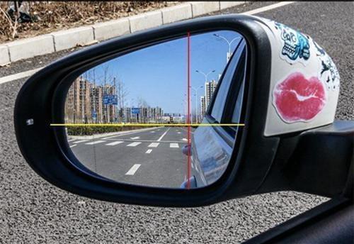 新手驾车经常擦挂，教你精确判断车距	?	太有用了