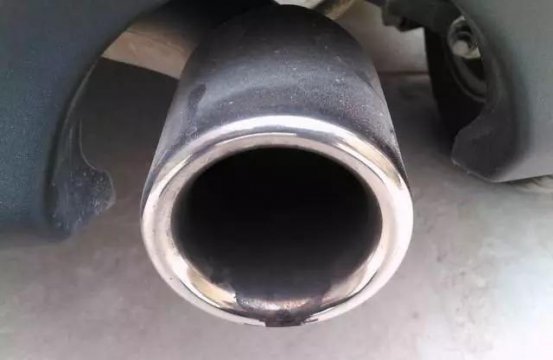 <b>排气管为什么会有积碳？涡轮增压车型尤其要注意了</b>