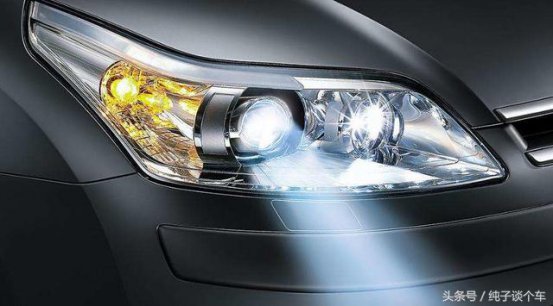 汽车大灯发黄了怎么办？不用换，一分钟教你大灯焕然如新！