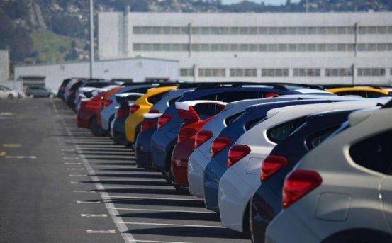 变速箱要怎么保养？很多人不听这4条建议，车坏了后悔不已！