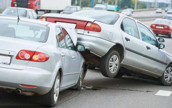 车主购买交强险，撞车后的赔偿问题知多少？