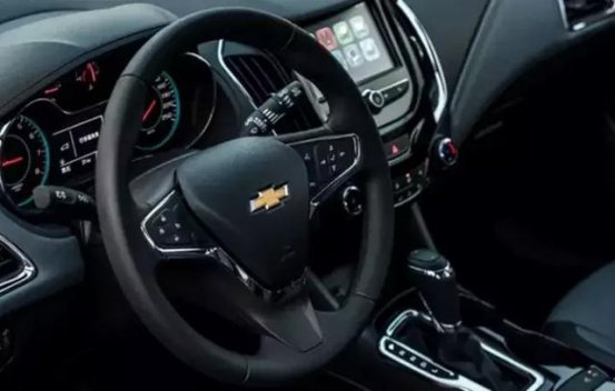 车开着好好的，方向盘为什么会抖？