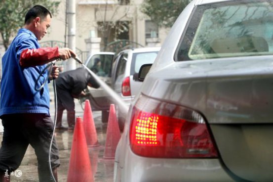 很多人以为自己在养车，实际在毁车，你中招了吗？