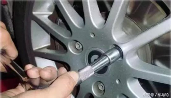 请别曲解“轮胎换位”了	详细的轮胎换位知识在这里