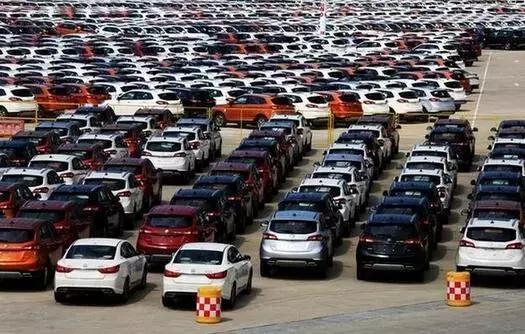 车辆报废新规出台，这种车只能开8年，你的车还能开多久呢？