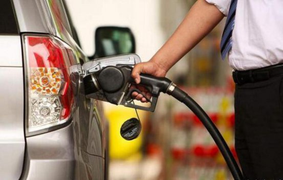 打开油箱盖时若有吸气声，那么车主们可就要小心了！