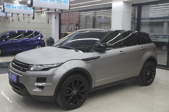 <b>新车贴膜要多少钱？专家提醒一定不要也被价格蒙蔽双眼</b>