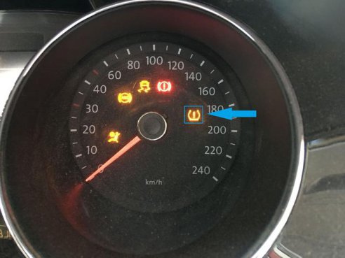 胎压警示灯一直闪？水温灯总是报警？原来是这么回事！