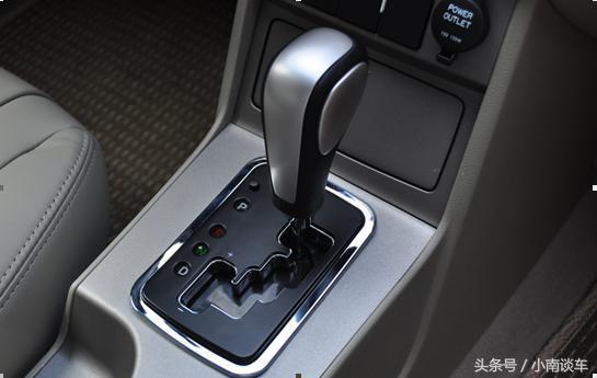 三个开车技巧，能让你开车省不少油