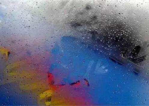 这些方法能快速去除车窗雾气，免费又实用！不学会就亏了