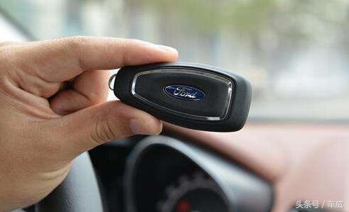 汽车这12个配置	很难也被发现，但确实很好用！