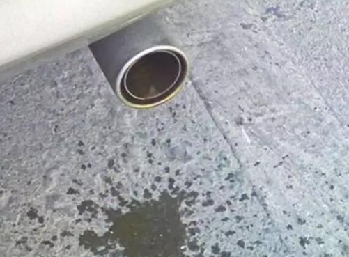 排气管滴水是怎么回事