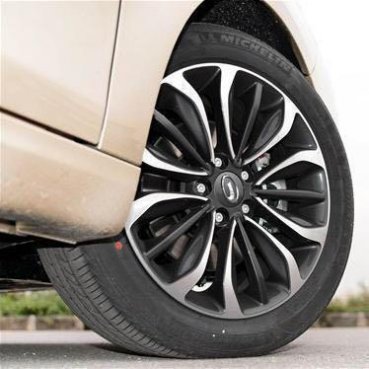 <b>原来停车后多一步，能增加爱车寿命不少</b>