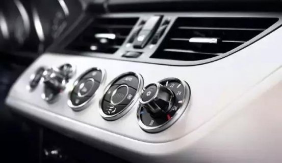 天热，开汽车空调到底会不会增加油耗？