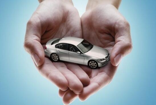 同样是保养，4S店与路边汽修店，哪个更划算？