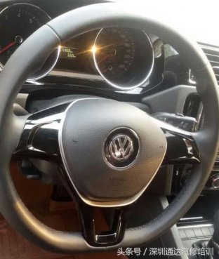 “多功能方向盘”与“游丝”