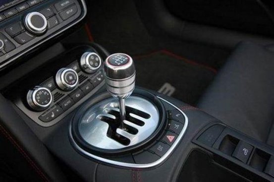 容易让发动机报废的五个坏习惯，你也这样做过么？