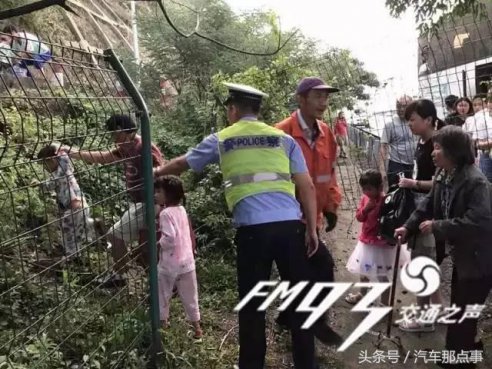 高速上如何处理紧急刹车？4招能拯救数条生命！