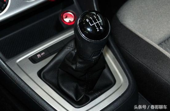 老外开车为什么喜欢手动挡，而国内司机却喜欢自动挡车？