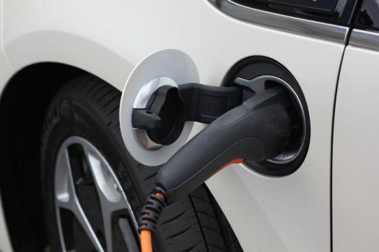 汽车节油常识，教你怎么能更省油！