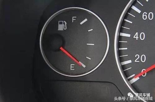 汽车前半箱油烧的慢，为什么后半箱油烧的那么快？