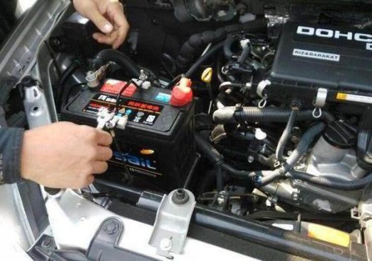 <b>这么重要的汽车配件，别人5年不用换，你4个月一换</b>