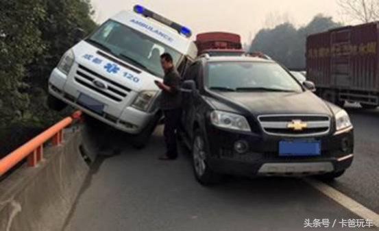 驾车前注意，这些你眼中的“合法行为”，其实都会也被扣分