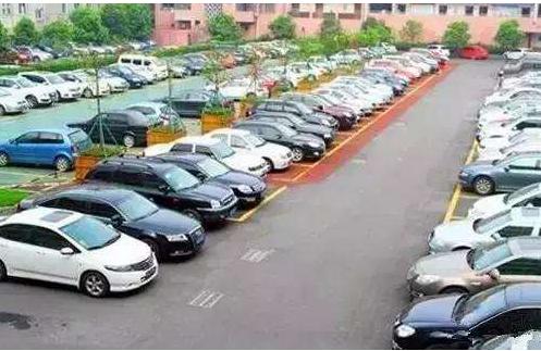 为什么停车要车头朝外？倒车入库真不是白教的！