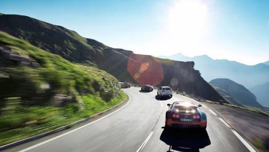 开自动档的“禁忌”，别等变速箱报废，花大钱补救