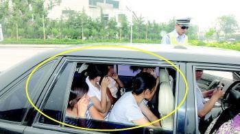 车上坐5个大人+1个婴儿，属于超载行为吗？