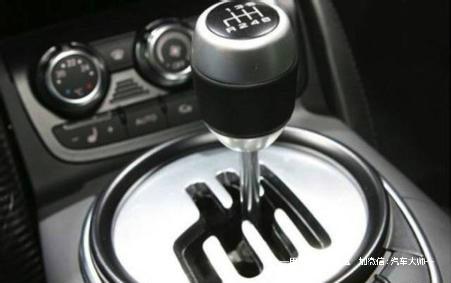 汽车上出现这5个故障不用修，车子其实没毛病！