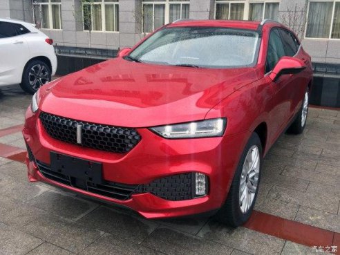 四驱轿跑，全系2.0T，卖17万，途观L未必能赢它